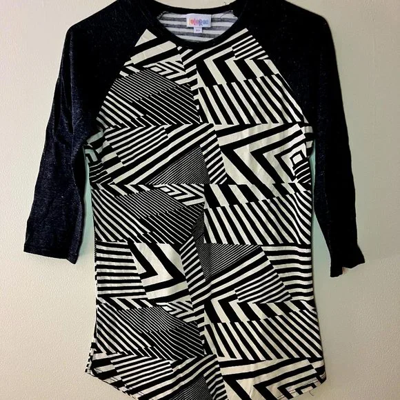 LulaRoe Randy - Picture 1 of 1